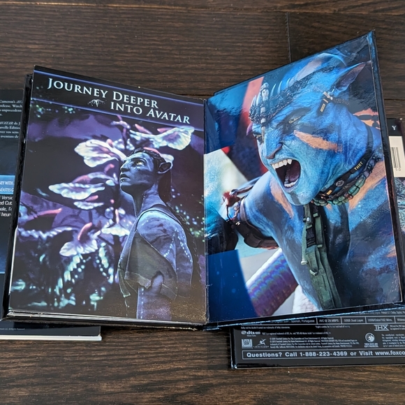 LIKE NEW Avatar Extended Blu-Ray Collector's Edition (3 disc set), James Cameron - Picture 8 of 16